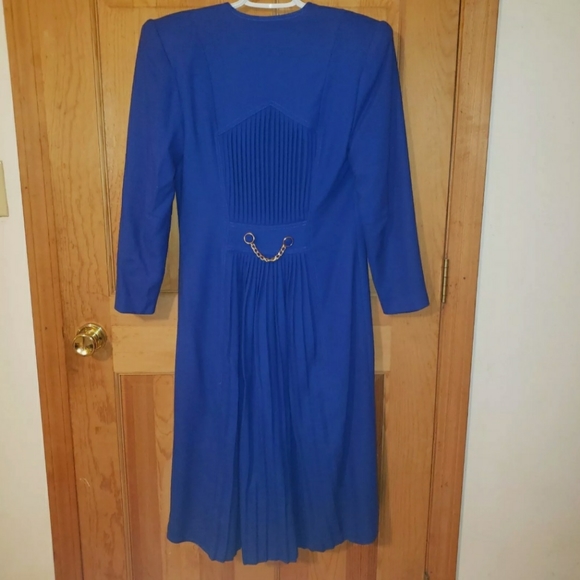 Lipton's Canada CA06161 VTG  Blue Dress Size 6 Pleated Back Chain Should… - Picture 8 of 10